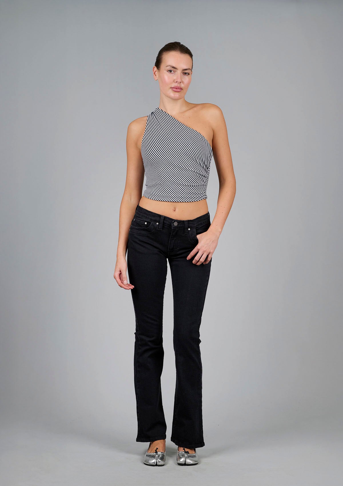 Roller Girl Top - Black / White