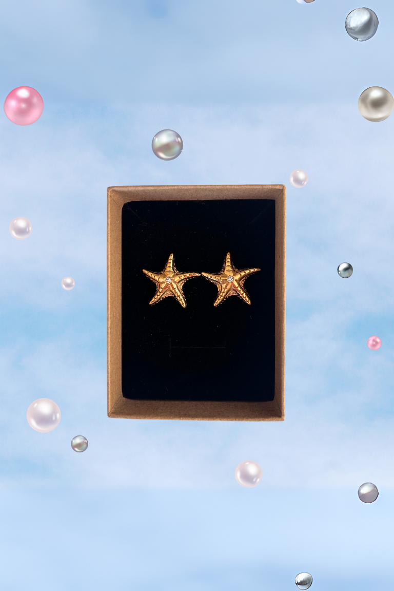 Starfish Earrings in Gold