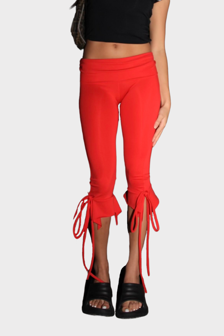 Kali Capris in Cherry