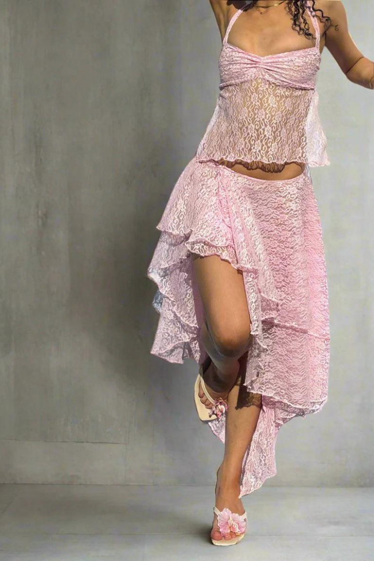 Sophie Lace Skirt in Blush