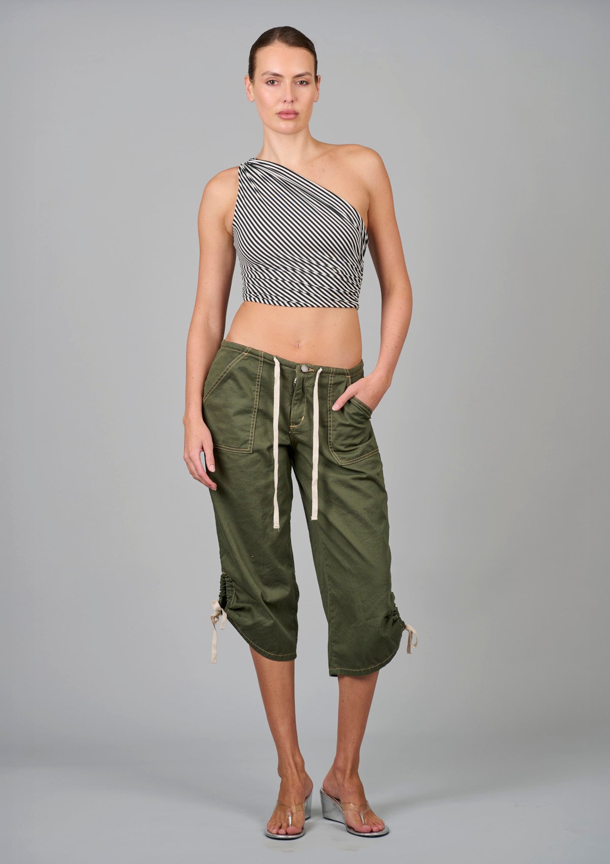 Roller Girl Top - Black / White